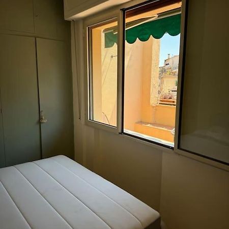 Friendly & Small 1-Br Apt With Beautiful Terrace Floransa Dış mekan fotoğraf
