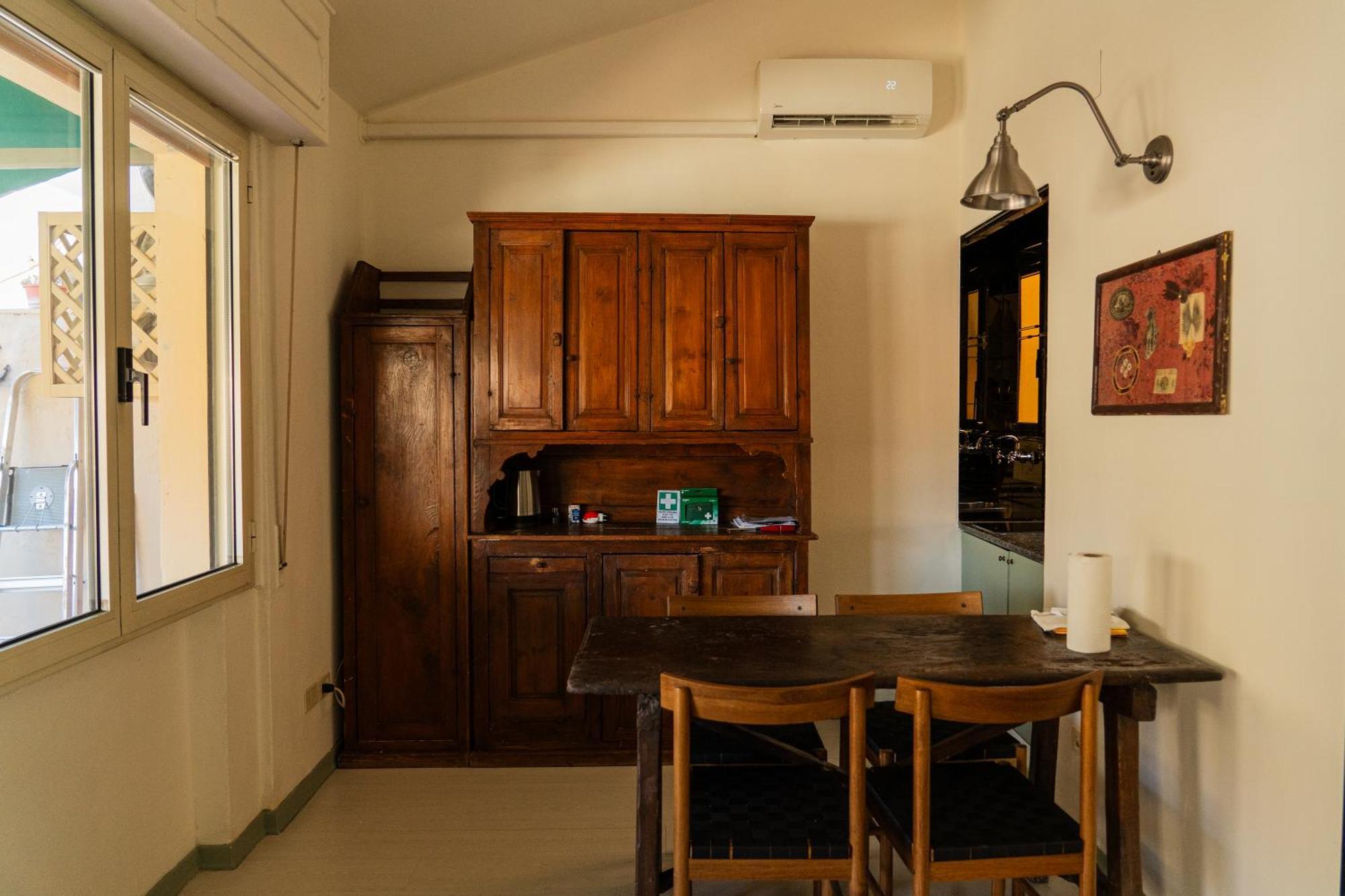 Friendly & Small 1-Br Apt With Beautiful Terrace Floransa Dış mekan fotoğraf