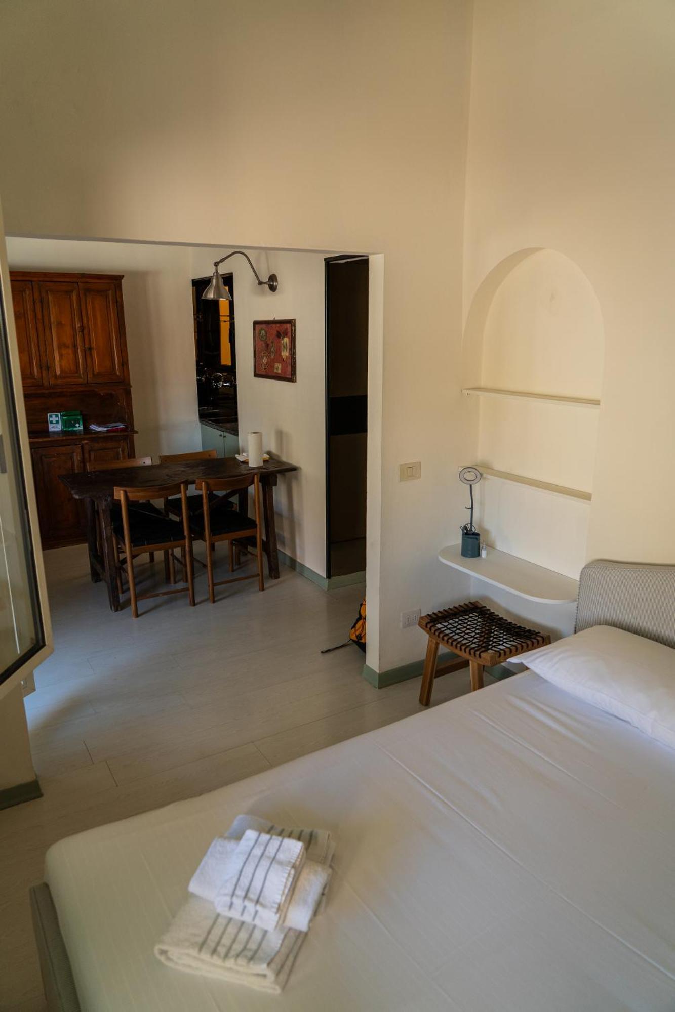 Friendly & Small 1-Br Apt With Beautiful Terrace Floransa Dış mekan fotoğraf
